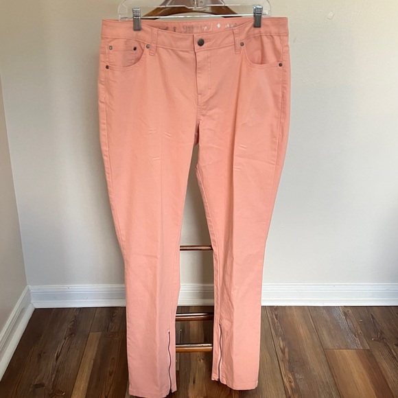 Jennifer Lopez Denim - Jennifer Lopez Coral Pants